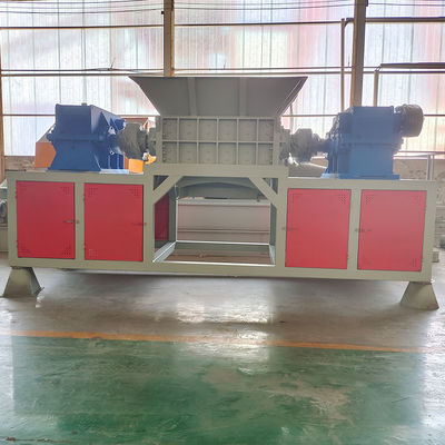 Τεχνική μηχανή για την πολυλειτουργική ανακύκλωση των υφασμένων σακουλών από καουτσούκ, ξύλινο σκουπίδι και μέταλλο