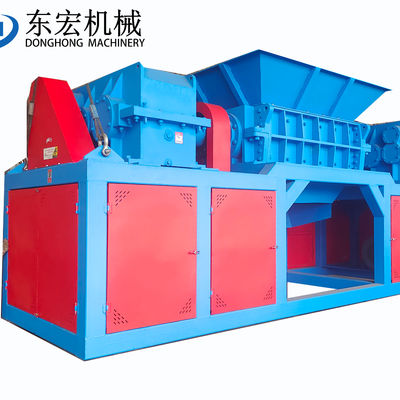 110kW Δύναμη Πολυλειτουργικός Δύο Άξονες Shredder για το Σκάρπ του Μεταλλού και μεταχειρισμένους κινητήρες αυτοκινήτων