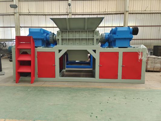 Χάλυβα άνθρακα διπλός ροτόρ θραύστης 8000KG βάρος προσαρμόσιμη για διάφορες βιομηχανίες