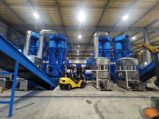 90KW ξύλο/ μέταλλο/ καουτσούκ/ πλαστικό/ χαρτόνι Shredder Machine με Chamber Box Knife Blade