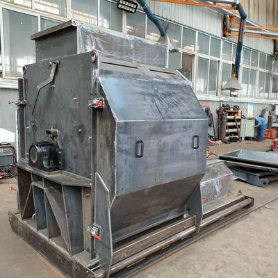 6000 kg Drop Hammer Chip Feed Crusher με προσαρμοσμένο κινητήρα και συλλέκτη σκόνης Shakron